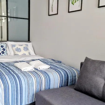 Superapart Naleczowska Modern With Balcony 아파트